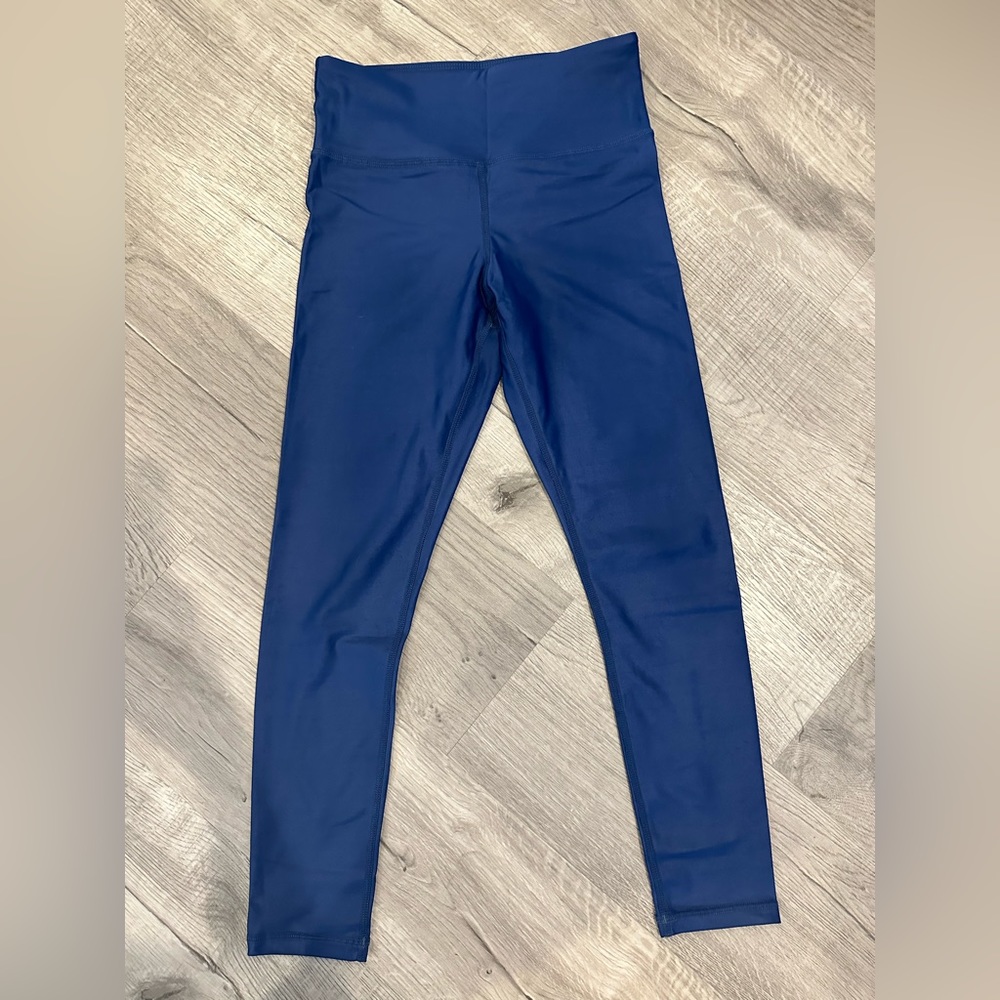 Blue metallic Zyia light n tight 7/8 leggings